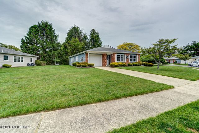 24 Carter Way, Brick, NJ 08723