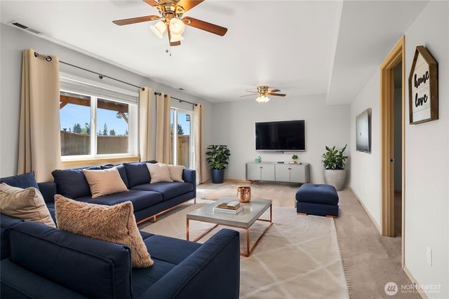 16634 Rainier View Drive SE, Yelm, WA 98597