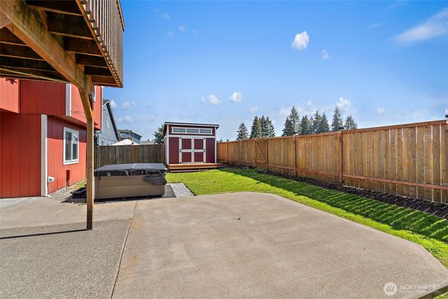 16634 Rainier View Drive SE, Yelm, WA 98597