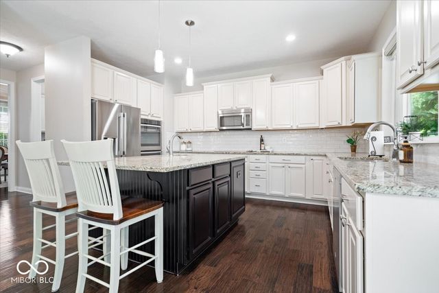 10461 Creektree Lane, Fishers, IN 46038