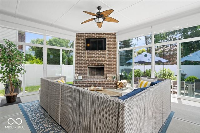10461 Creektree Lane, Fishers, IN 46038