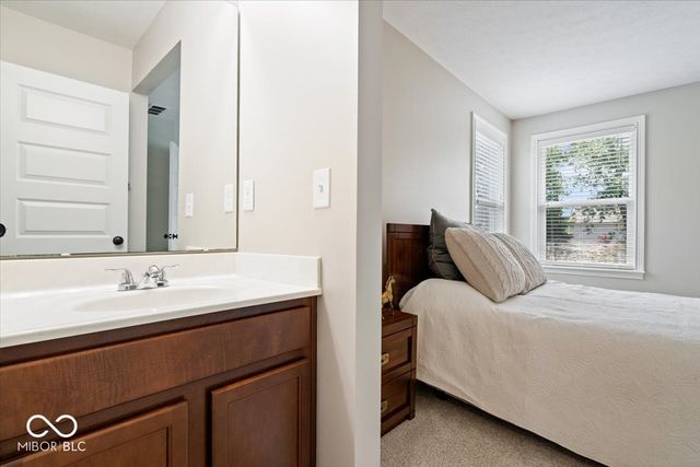 10461 Creektree Lane, Fishers, IN 46038