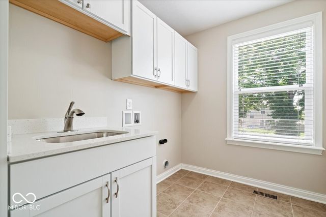10461 Creektree Lane, Fishers, IN 46038