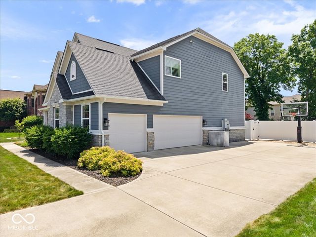 10461 Creektree Lane, Fishers, IN 46038