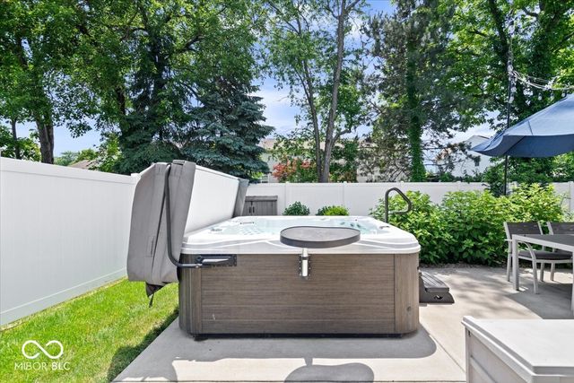10461 Creektree Lane, Fishers, IN 46038