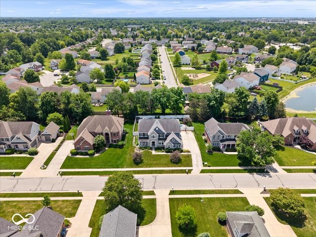 10461 Creektree Lane, Fishers, IN 46038