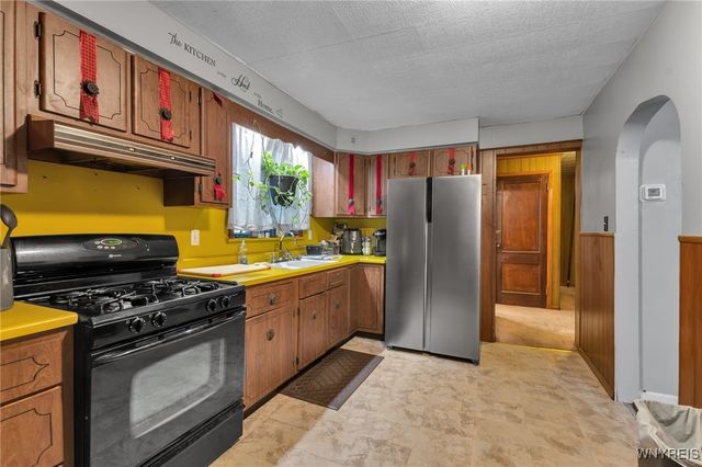 247 Columbus Avenue, Buffalo, NY 14220