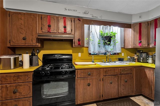 247 Columbus Avenue, Buffalo, NY 14220