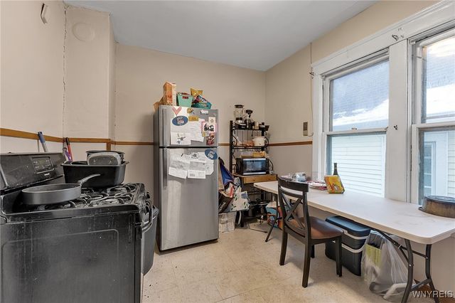 247 Columbus Avenue, Buffalo, NY 14220