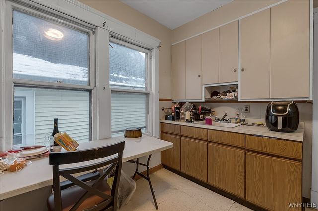 247 Columbus Avenue, Buffalo, NY 14220