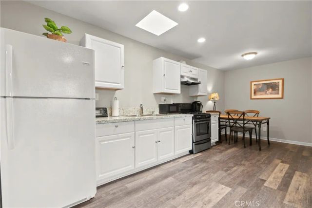 217 E Carroll Avenue B, Glendora, CA 91741