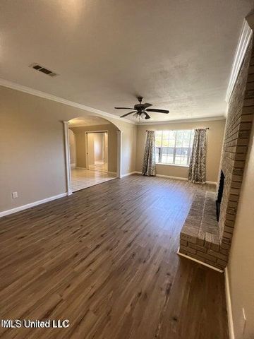 19 Stratford Place, Gulfport, MS 39503