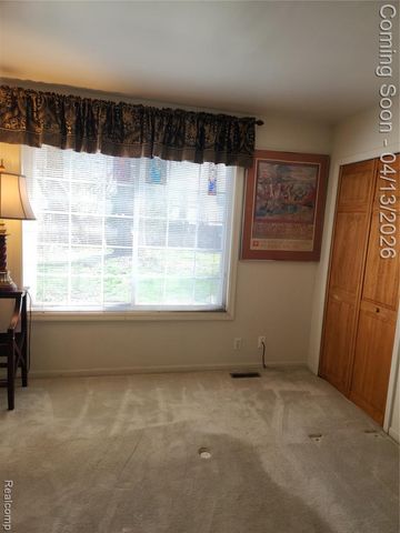 202 E 13 Mile Road, Royal Oak, MI 48073