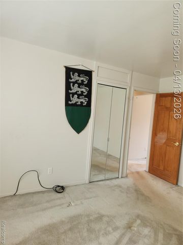 202 E 13 Mile Road, Royal Oak, MI 48073