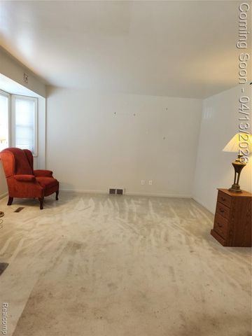 202 E 13 Mile Road, Royal Oak, MI 48073