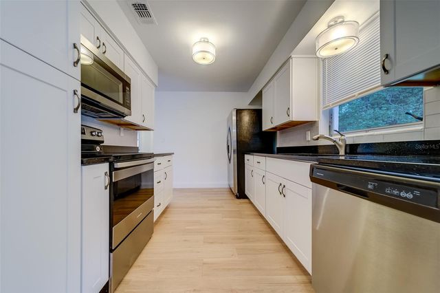 11424 79TH AVENUE, Seminole, FL 33772