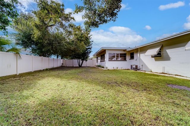 11424 79TH AVENUE, Seminole, FL 33772