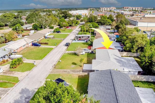 11424 79TH AVENUE, Seminole, FL 33772