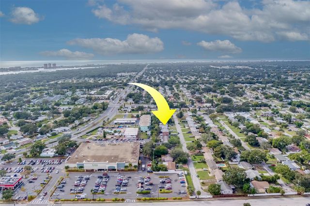 11424 79TH AVENUE, Seminole, FL 33772