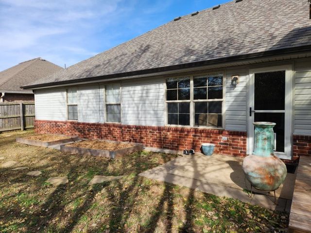 3009 SW Briar Creek Avenue, Bentonville, AR 72713