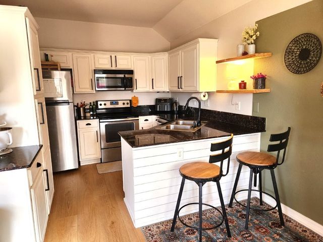 3009 SW Briar Creek Avenue, Bentonville, AR 72713