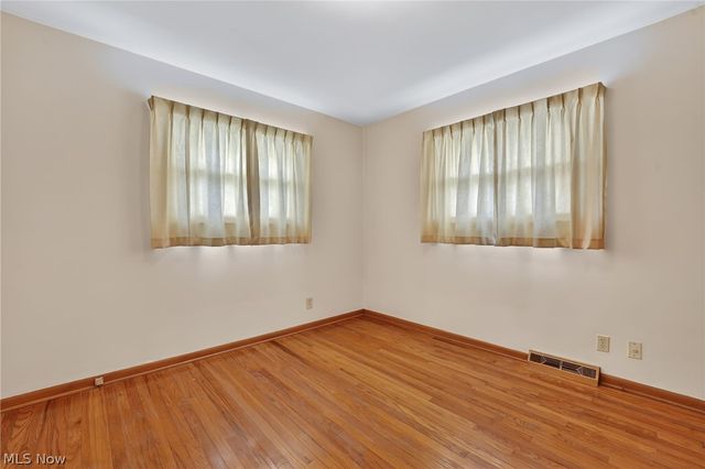 6010 Virginia Avenue, Parma, OH 44130