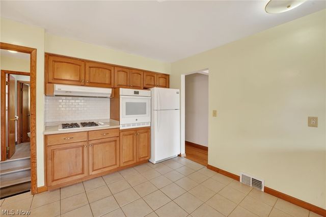 6010 Virginia Avenue, Parma, OH 44130