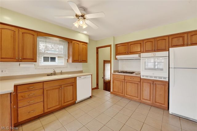 6010 Virginia Avenue, Parma, OH 44130