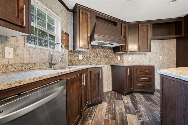 11440 Matherville Road, Wilmer, AL 36587