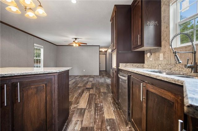 11440 Matherville Road, Wilmer, AL 36587
