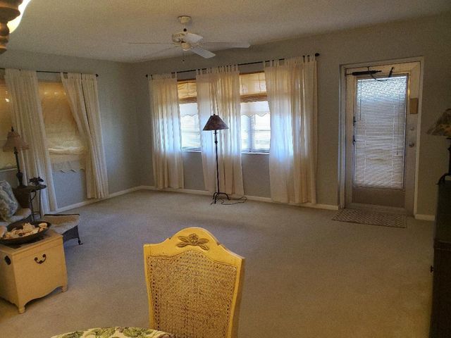 73 Andover C, West Palm Beach, FL 33417