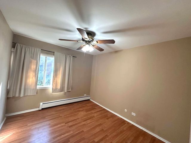 2311 S Goebbert Road S B102, Arlington Heights, IL 60005