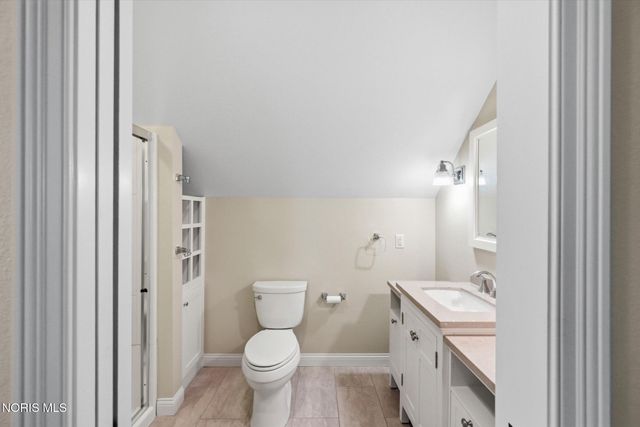 7935 Rockridge Drive, Maumee, OH 43537