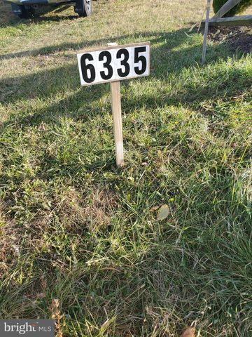 6335 OXFORD RD, Gardners, PA 17324
