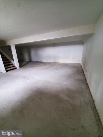 6335 OXFORD RD, Gardners, PA 17324