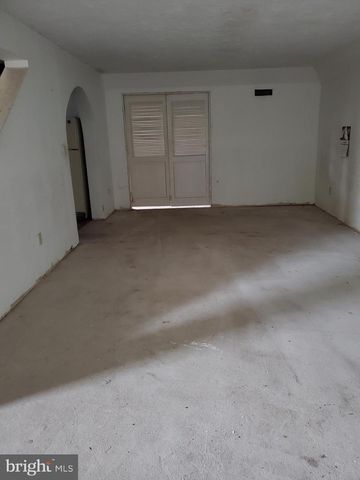 6335 OXFORD RD, Gardners, PA 17324