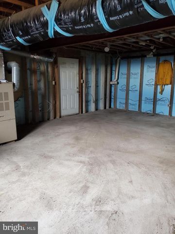 6335 OXFORD RD, Gardners, PA 17324