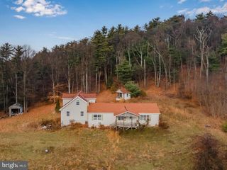 6335 OXFORD RD, Gardners, PA 17324