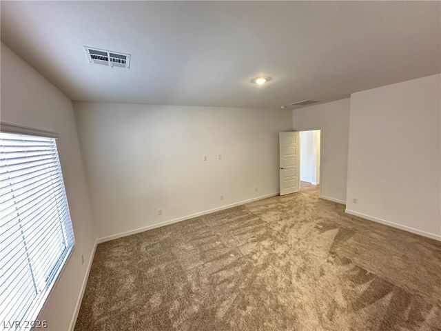 4236 Rosalyn Ridge Street, Las Vegas, NV 89121