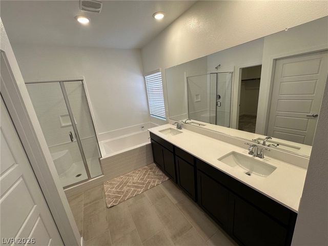 4236 Rosalyn Ridge Street, Las Vegas, NV 89121