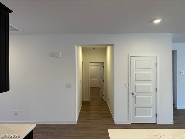4236 Rosalyn Ridge Street, Las Vegas, NV 89121