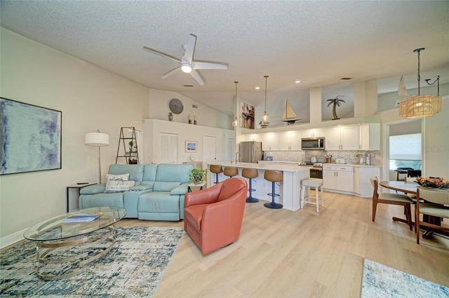 6604 STONE RIVER ROAD, Bradenton, FL 34203