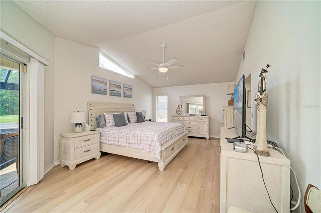6604 STONE RIVER ROAD, Bradenton, FL 34203