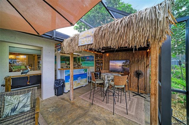 6604 STONE RIVER ROAD, Bradenton, FL 34203