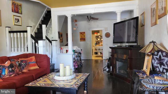 4849 FAIRMOUNT AVE, Philadelphia, PA 19139