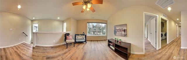 5860 S 326th Court, Auburn, WA 98001