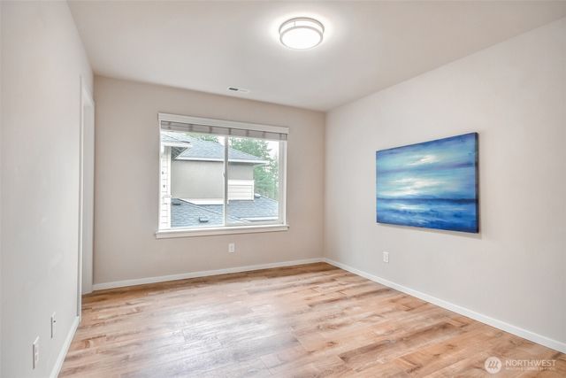 5860 S 326th Court, Auburn, WA 98001