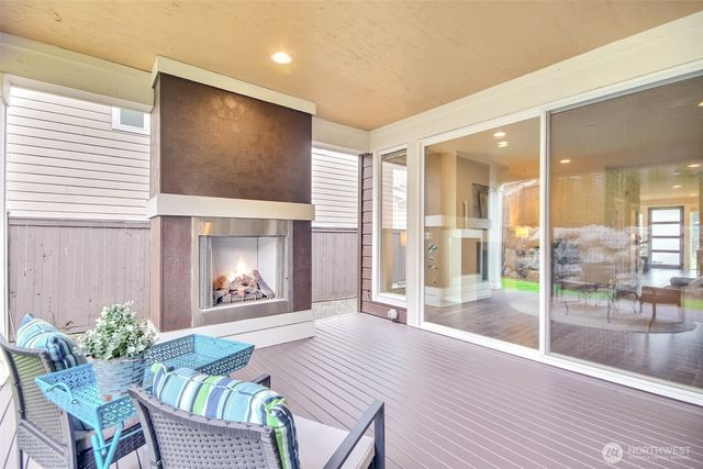 5860 S 326th Court, Auburn, WA 98001