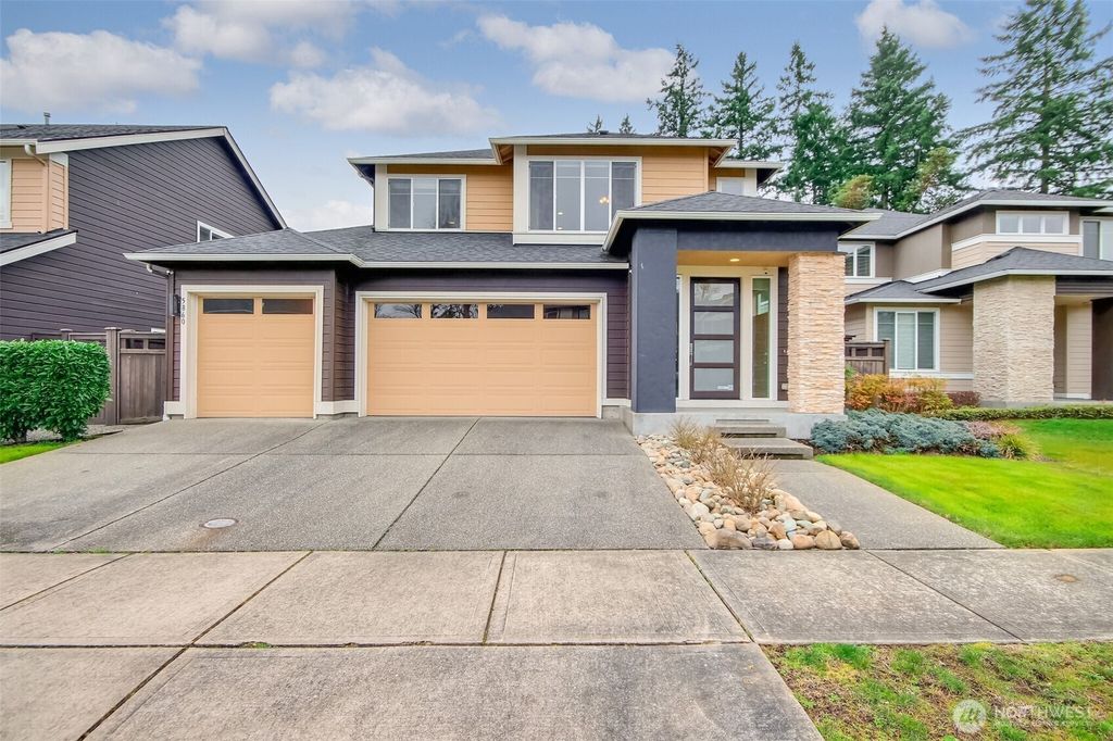 5860 S 326th Court, Auburn, WA 98001