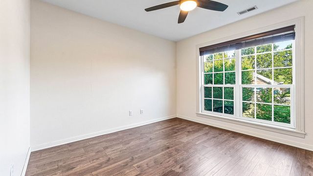 5601 E Country Ridge, Fayetteville, AR 72701